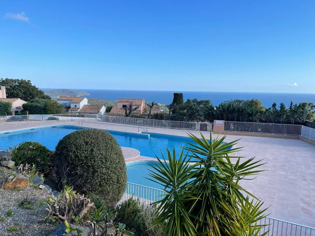 Bastide 2 Chambres - Piscine - Vue Mer - Wifi - 2 Sdb La Croix-Valmer 0*,